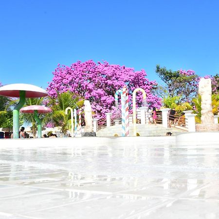 Di Roma Lacqua Caldas Novas Park 24H, Com Roupas De Cama E Banho Dış mekan fotoğraf